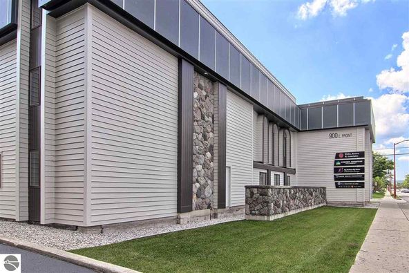 900 East Front Street, Traverse City, MI 49686